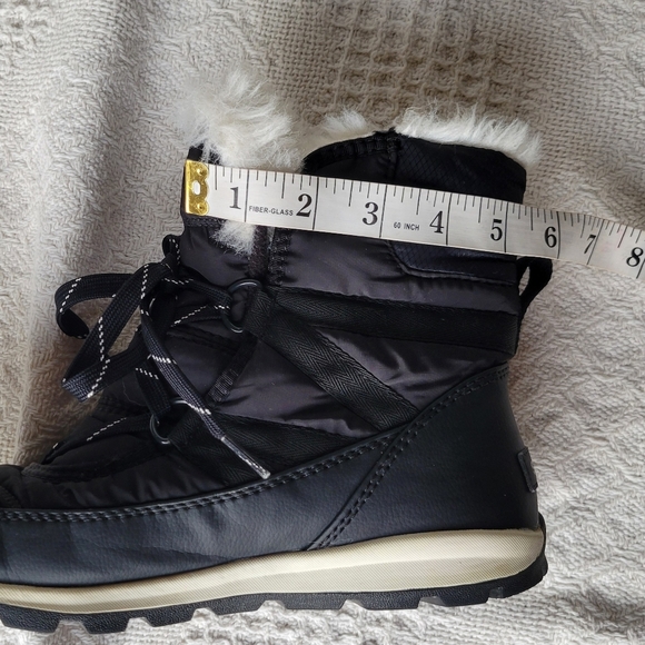 Sorel Short Lace Winter Snow Fur Lined Ankle Light-weight Outdoor Boot - Picture 9 of 11